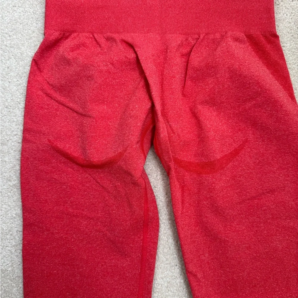 NVGTN Candy Apple Red Leggings - Picture 3 of 3